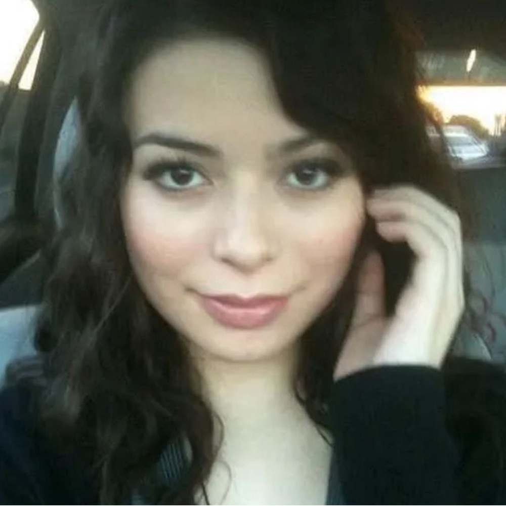 Meet your Posher, Lorena